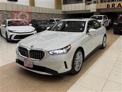 بی ئێم دەبڵیو سیریەس 5